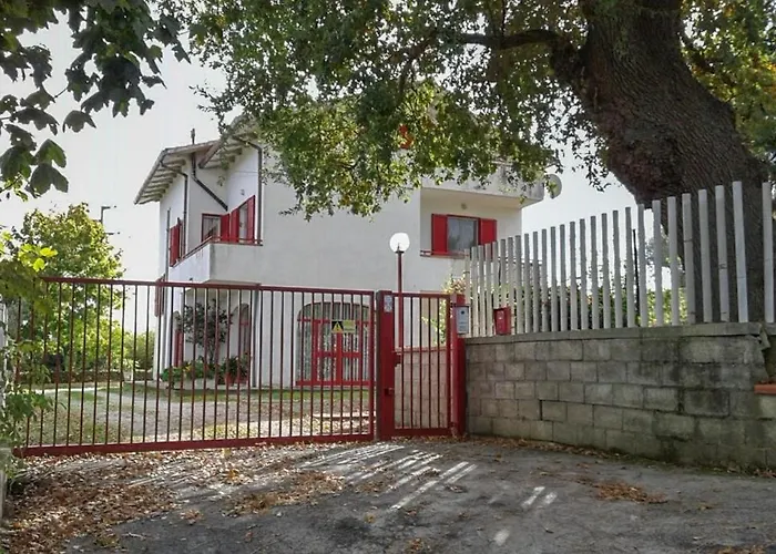 Paradiso Con Vista Mozzafiato - Adriana